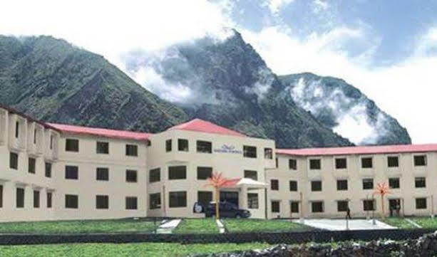 Hotel Sarovar Portico Badrinath Joshīmath Exterior foto