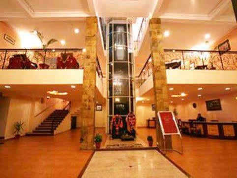 Hotel Sarovar Portico Badrinath Joshīmath Exterior foto